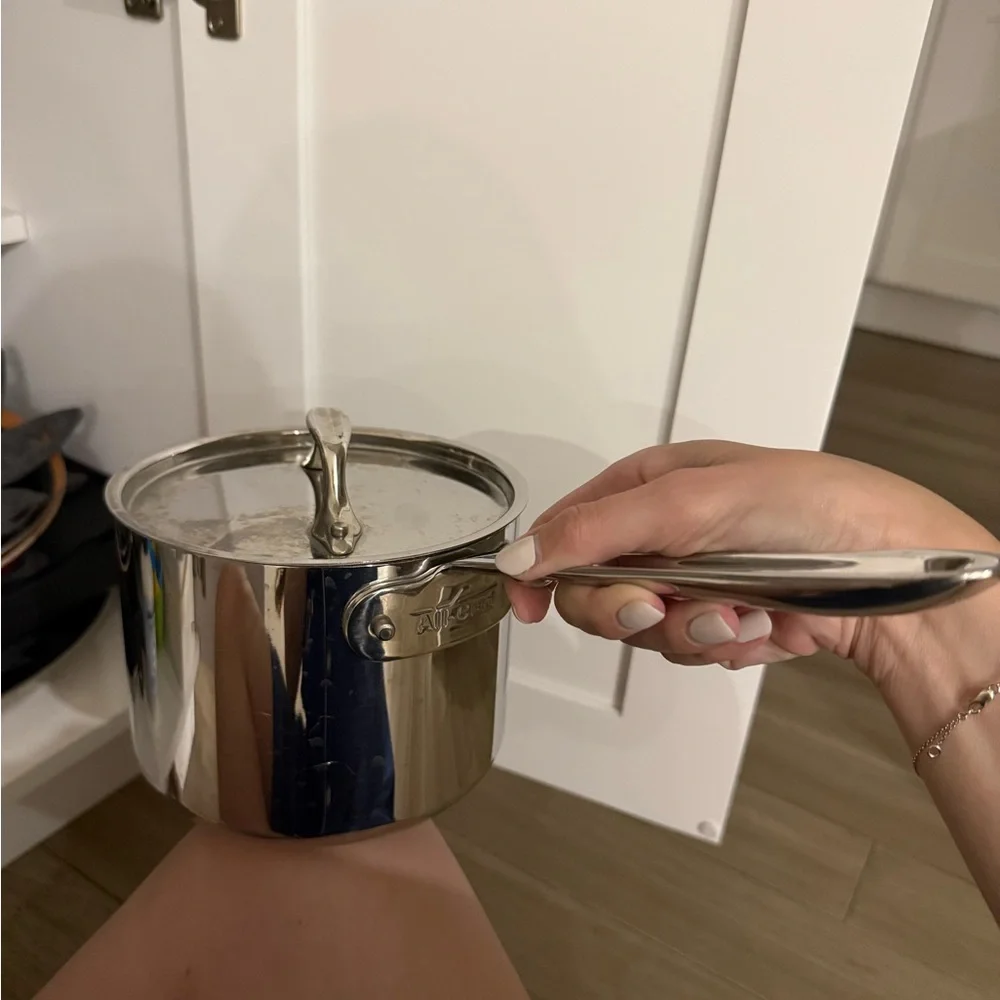 All clad Stainless Steel 2 Qt Saucepan - Silver